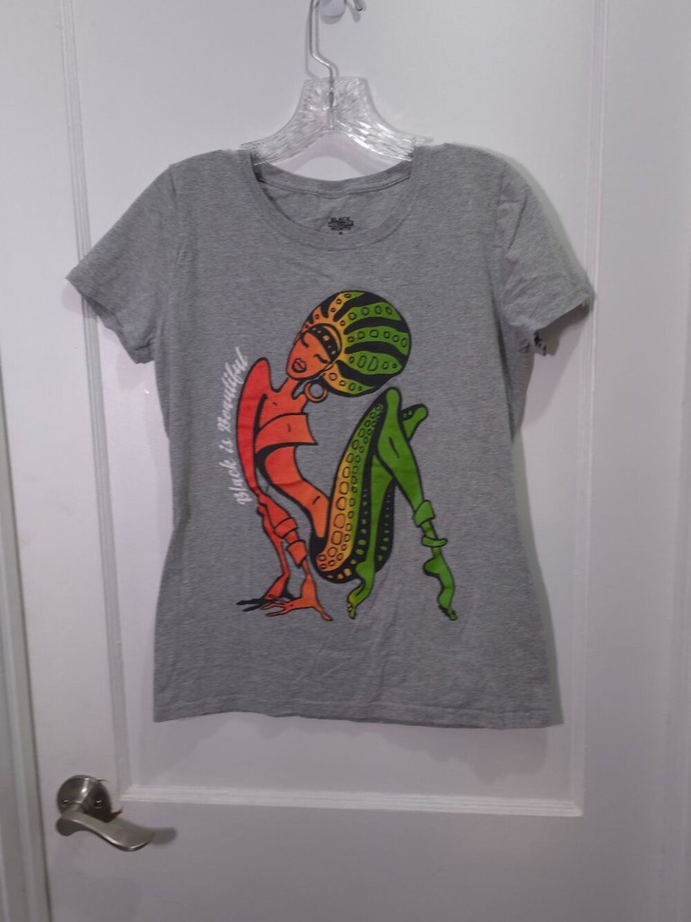 Black History Month Gray T-Shirt With "Black Is Beautiful" Graphic Print - M - Picture 5 of 5